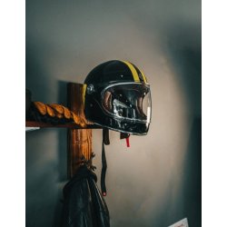Helmet hanger